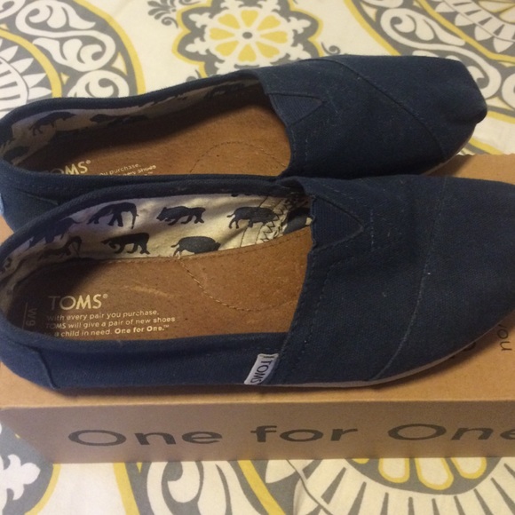 Womens Toms