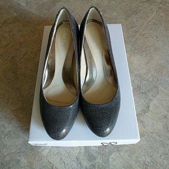 Gray Calvin Klein wedges