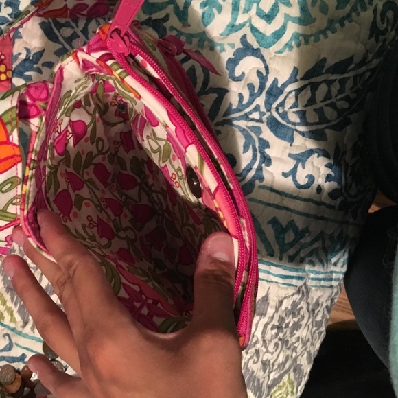 Vera Bradley purse - Picture 3 of 4