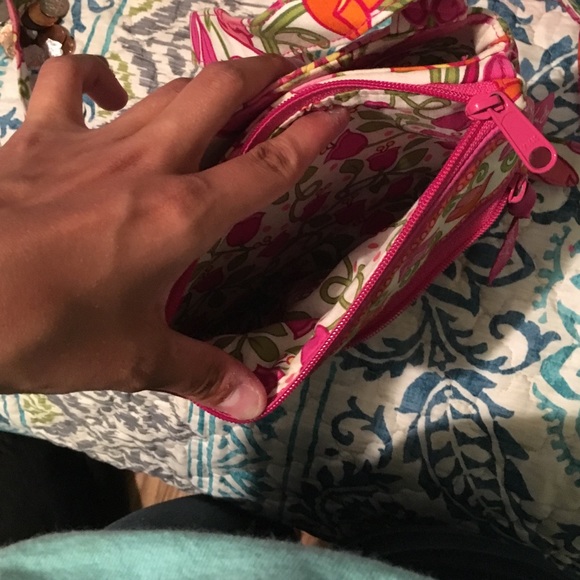 Vera Bradley purse - Picture 4 of 4
