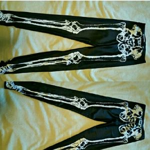 Blackmilk legbones leggings