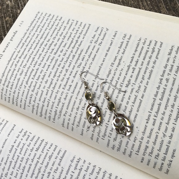 Jewelry - 5/$25 Dangly Silver Earrings