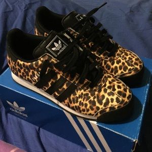 Cheetah Adidas Samoas