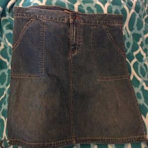Tommy Hilfiger denim skirt