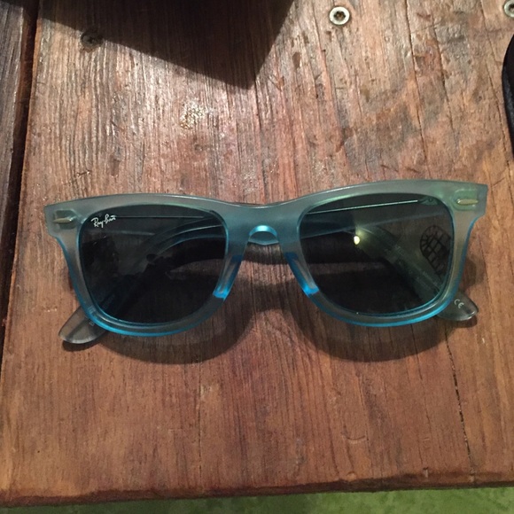Ice Pop Ray-Bans.