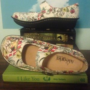 Tattooed Mary Janes for Walking
