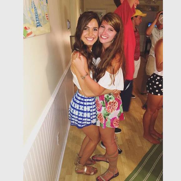 Meet your Posher, Lauren