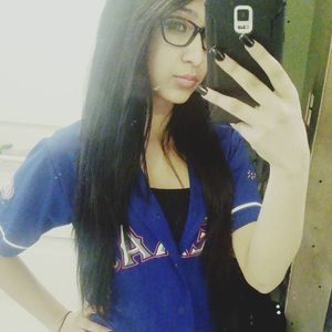 Meet your Posher, Naomi