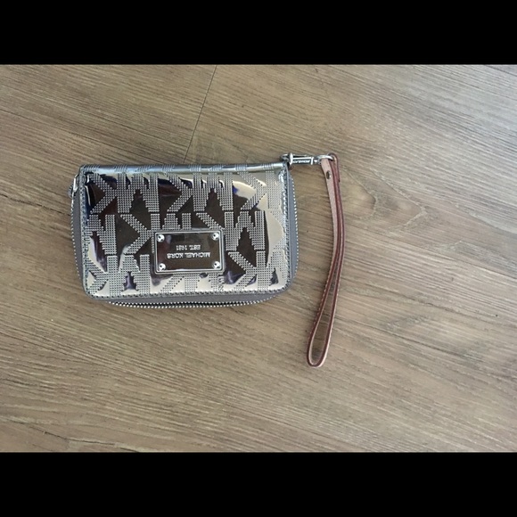 Michael Kors Wristlet