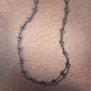 POLISHED STONE NECKLACE AND BRACELET