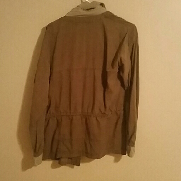 Army green coat forever 21 - Picture 2 of 2