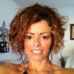 Meet your Posher, Lea