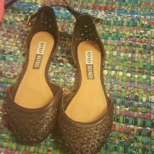 XOXO black weaved shoes