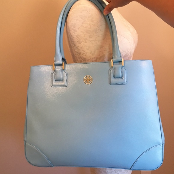 🚫SOLD🎉HP NWT Tory Burch Robinson E/W Tote! - Picture 4 of 4