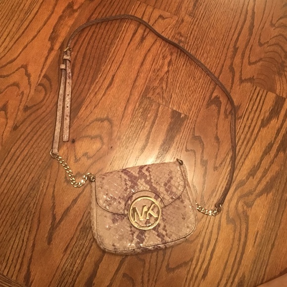 Michael Kors purse