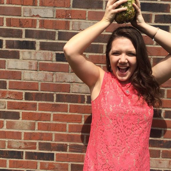 Meet your Posher, Annie