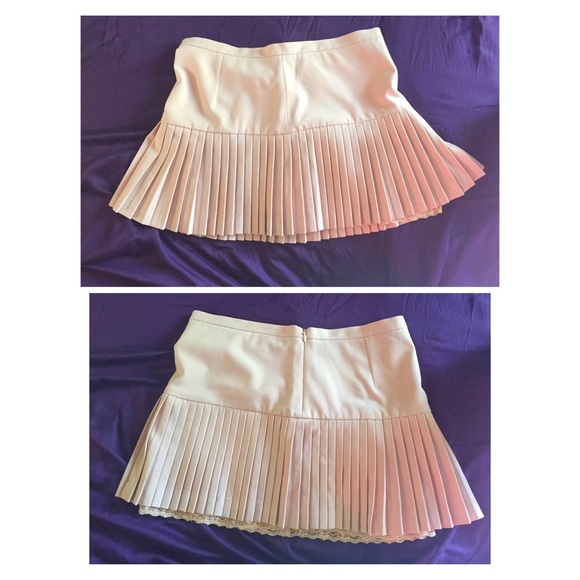 Blush pink BCBG Maxazria accordion mini skirt