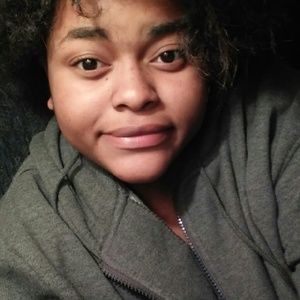 Meet your Posher, Melisha