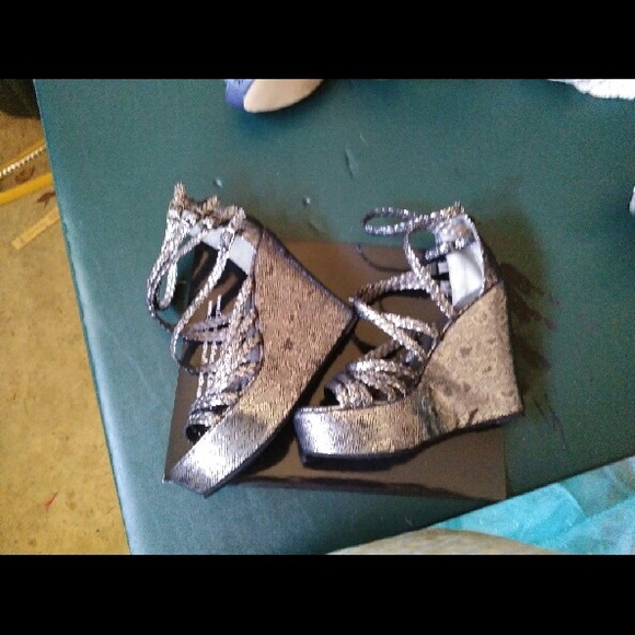 Wedges - Picture 1 of 1