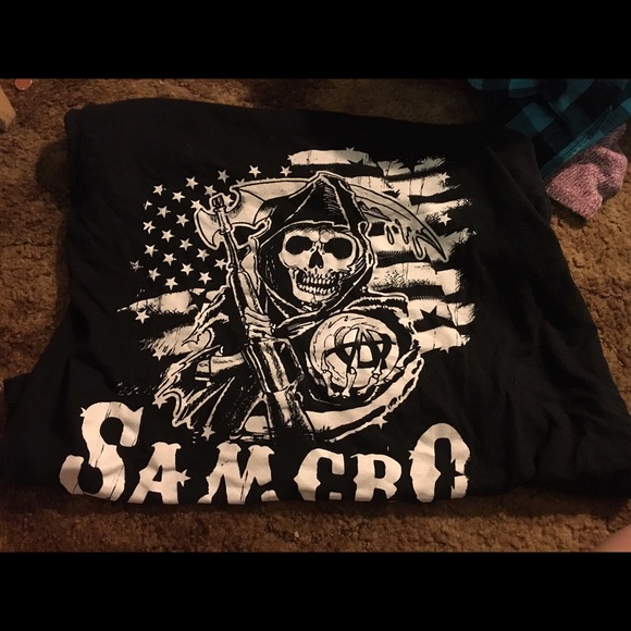 Tshirt(PRICE DROP)