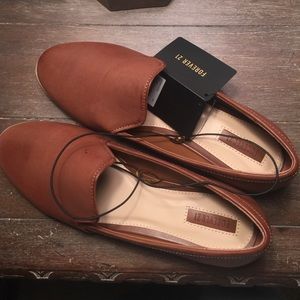 Tan forever 21 loafers NWT