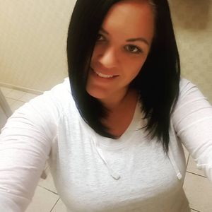 Meet your Posher, Carla