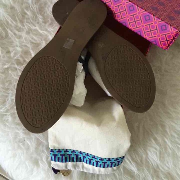 โโSOLD SOLD โโ - Picture 3 of 4