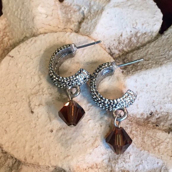 🎉Host Pick 🎉 Small Silver earrings