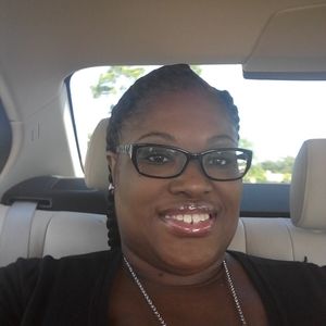 Meet your Posher, Latonya