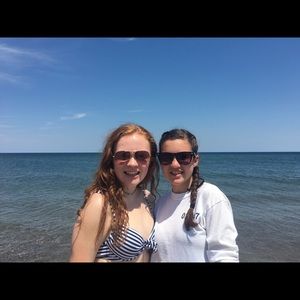 Meet your Posher, Emma