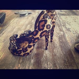 Sam Edelman leopard print open toe high heels!!