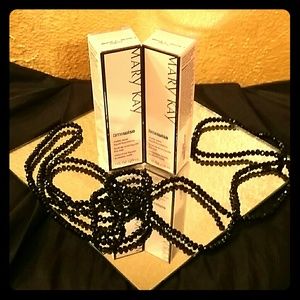 2 Mary Kay  matte-wear liquid foundation Bronze 6