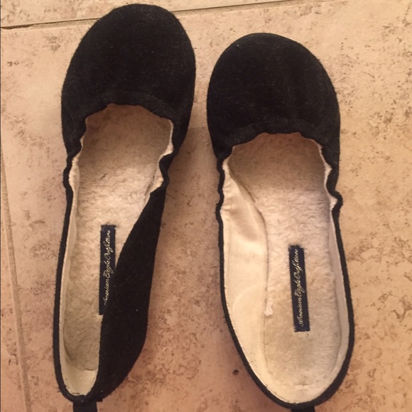 American eagle outfitters size 6 scrunch flats