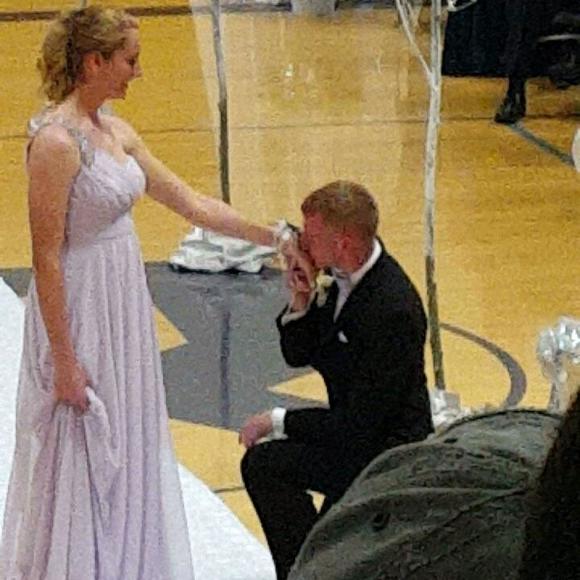 Meet your Posher, Alyssa - Picture 1 of 1