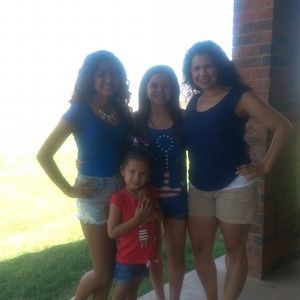 Meet your Posher, Alysa