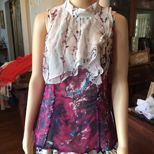 Sugar lips Size M ruffled flower blouse.