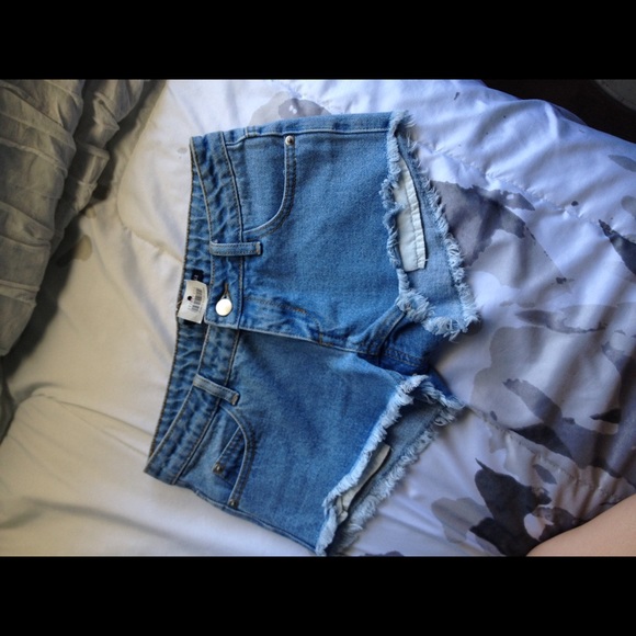 👼🏼BRANDY JEAN SHORTS BRAND NEW $35👼🏼