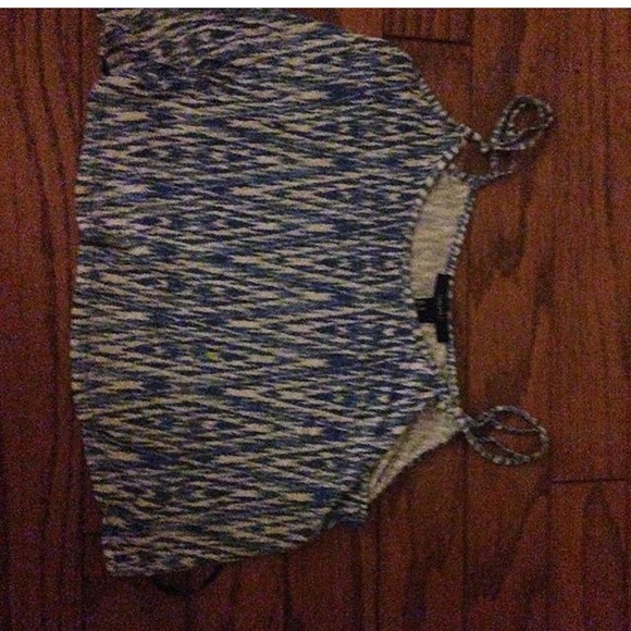 Loose spaghetti strap