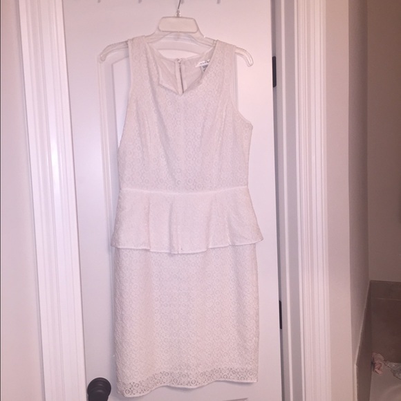 Lace peplum dress
