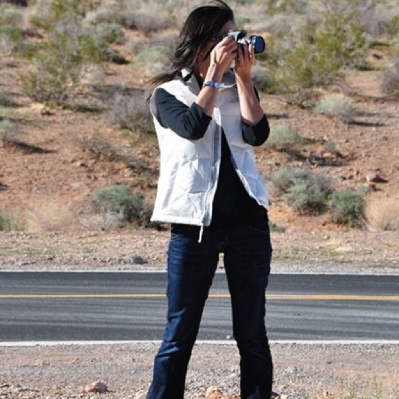 Meet your Posher, Deb - Picture 2 of 2