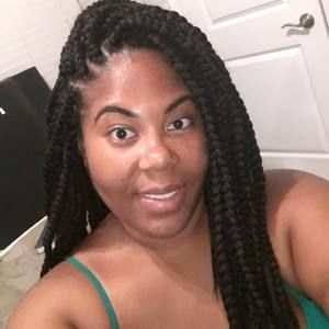 Meet your Posher, Tee