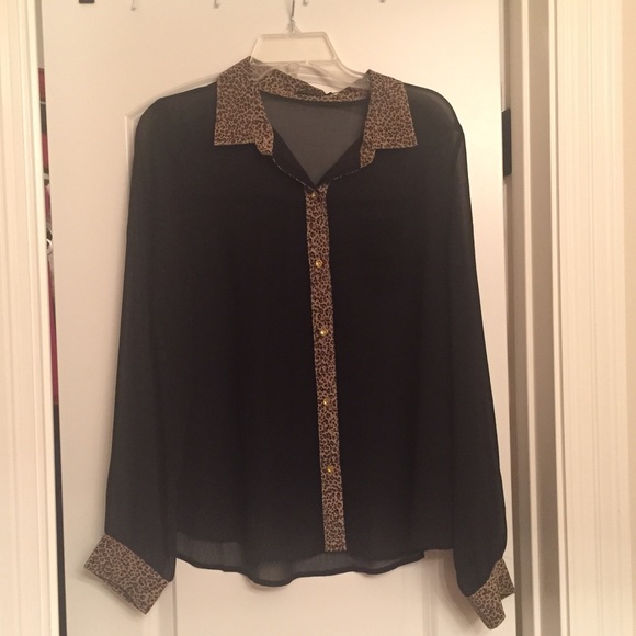 Black to with leopard trim
