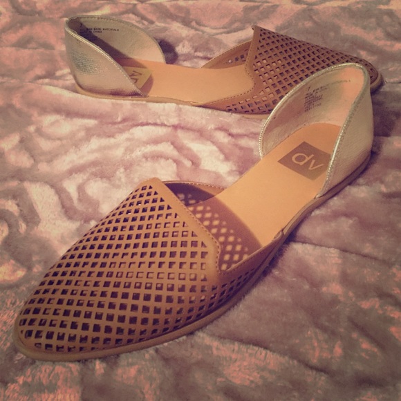 Dolce Vita tan flats❤️