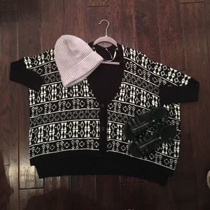 Loose Patterned Cardigan