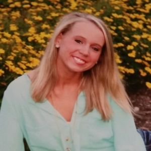 Meet your Posher, Marissa