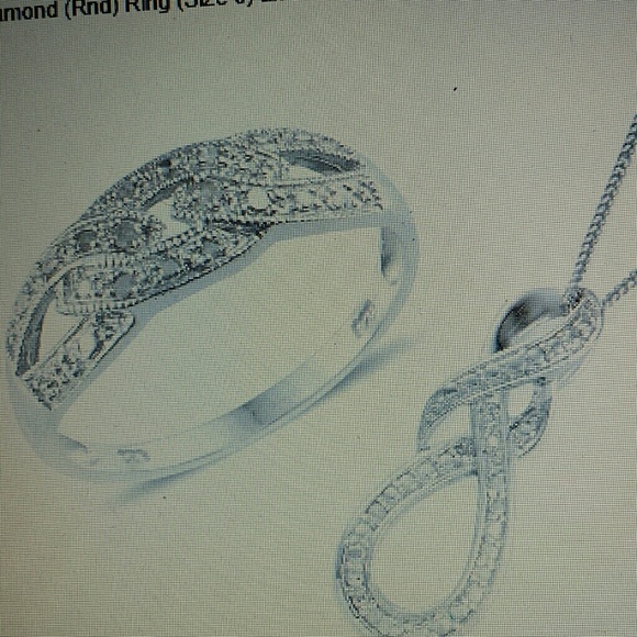 Jewelry - Diamond Round ring pendant PLT over silver