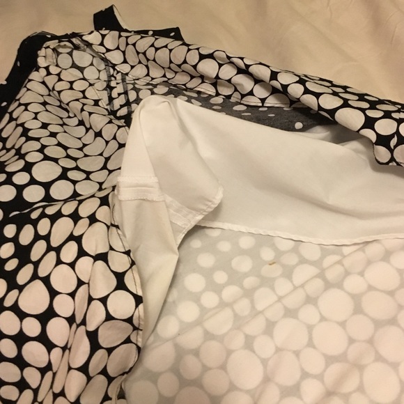 Black-and-white polkadot dress - Picture 4 of 4