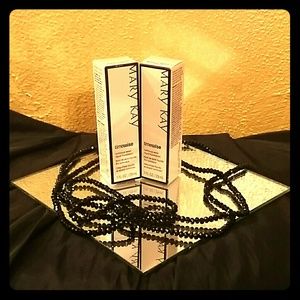 2 Mary Kay matte-wear liquid foundation Bronze 6