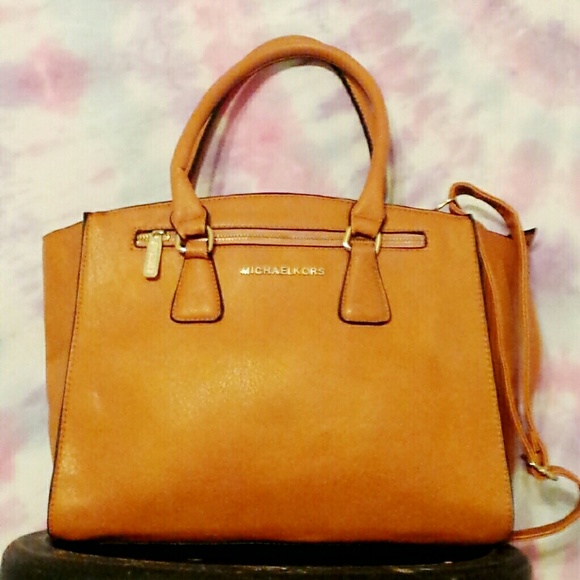 Michael Kors medium beige satchel