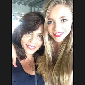 Meet your Posher, Claudette